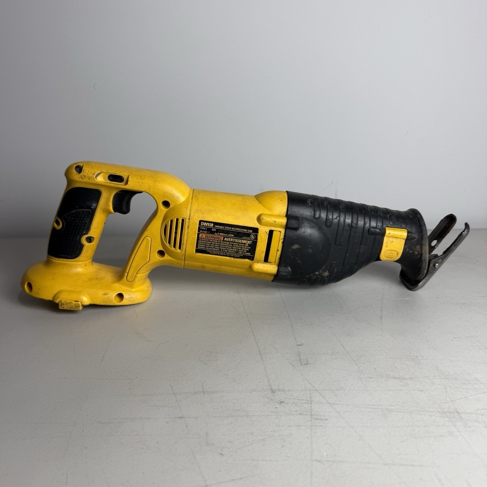 DEWALT DW938 18V Cordless Reciprocating Saw *Tool Only* Tested Working
